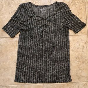 lace up top